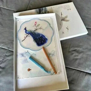 World Famous Su Double-Sided Embroidery Fan